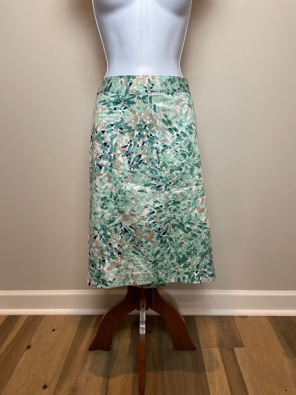 Van Heusen Studio Skirt Size 16 Mint Sage Botanical Cotton Pencil Lined NWT